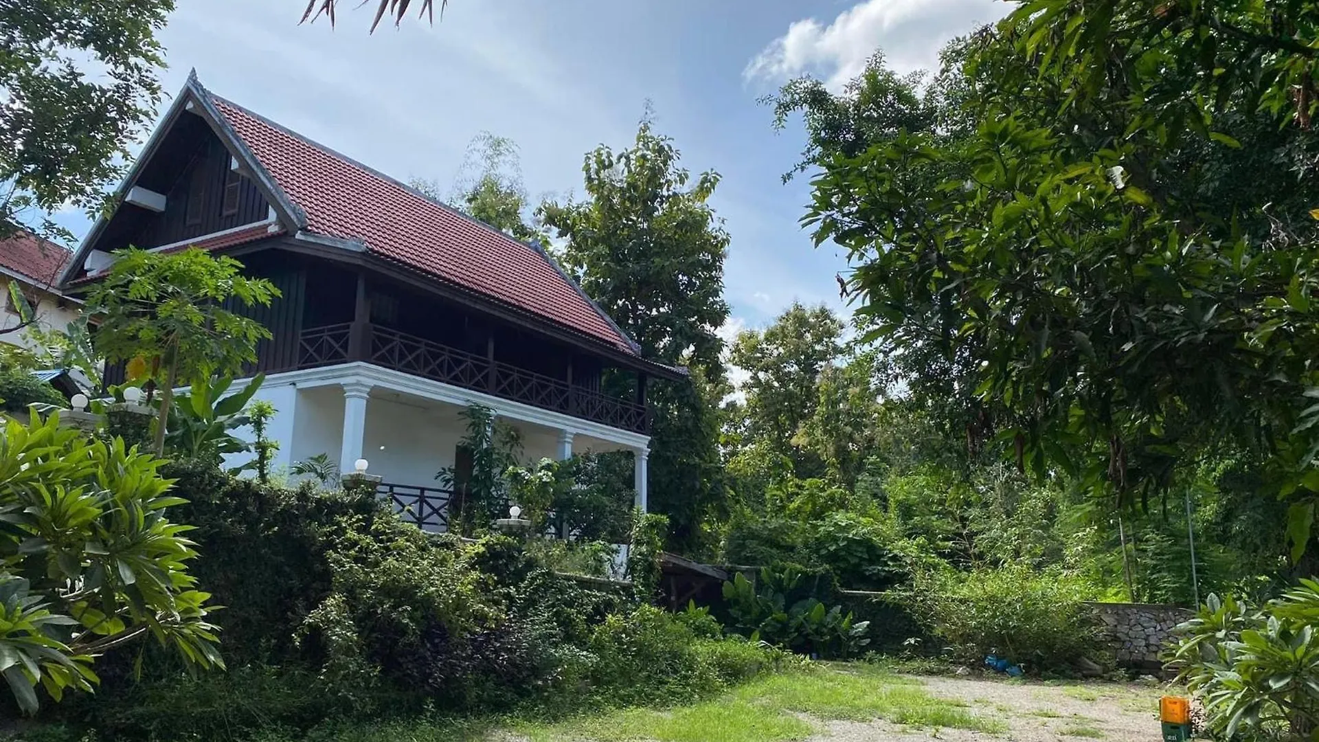 Holiday home Mary Home Stay Riverside In Luangprabang